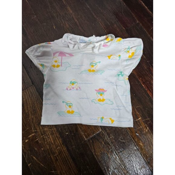 Vintage Carter's Duck Beach Pastel T-shirt 9 Months - Picture 10 of 10